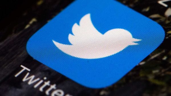 Twitter brings captions for voice tweets to iOS after accessibility concerns