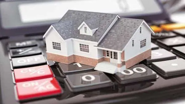 Women availed bigger home loans in FY21: report