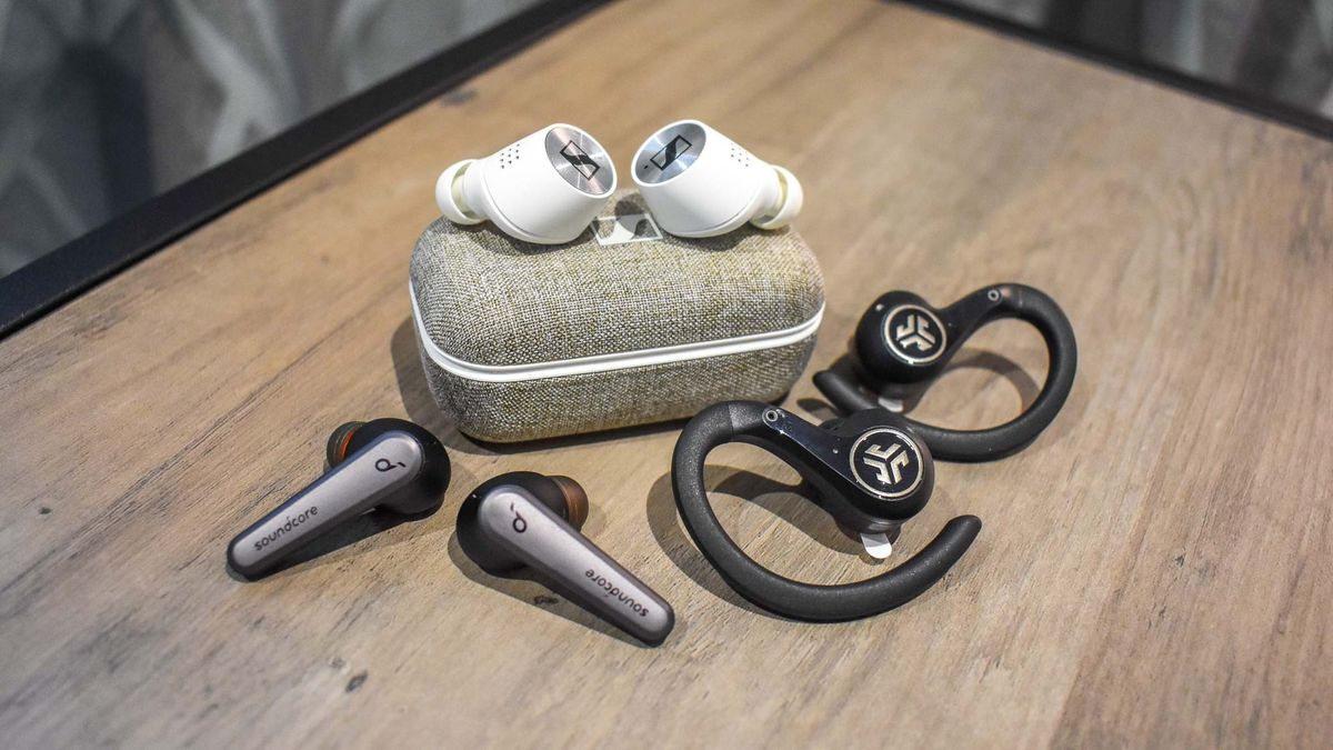 The best noise-cancelling earbuds in 2021