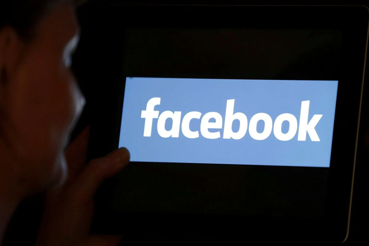 Facebook Said to Hold Emergency Meeting to Regulate US Elections Content