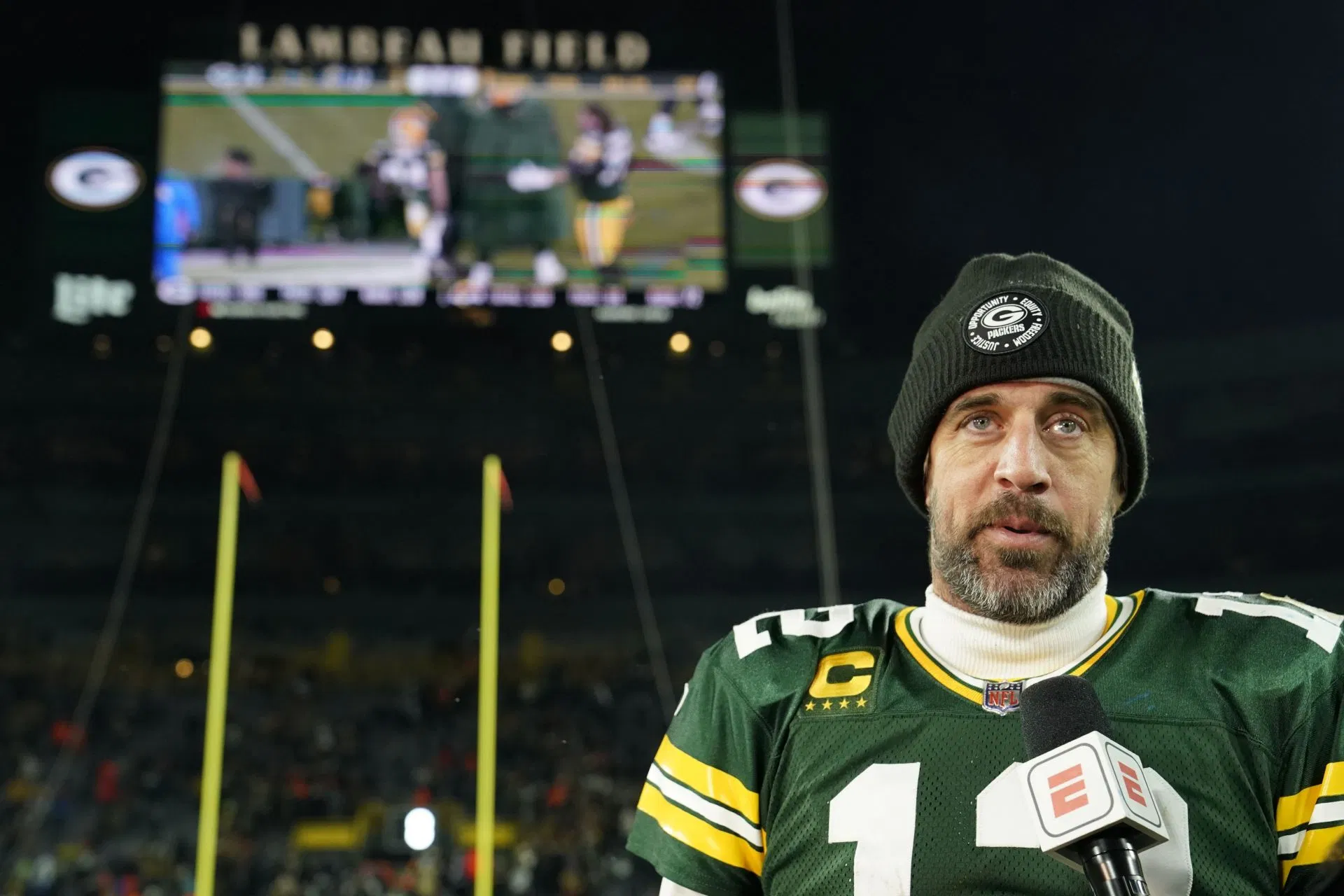 NFL Rumors: Aaron Rodgers' trade value took a hit after subpar 2022 season, claims ex-NFL agent