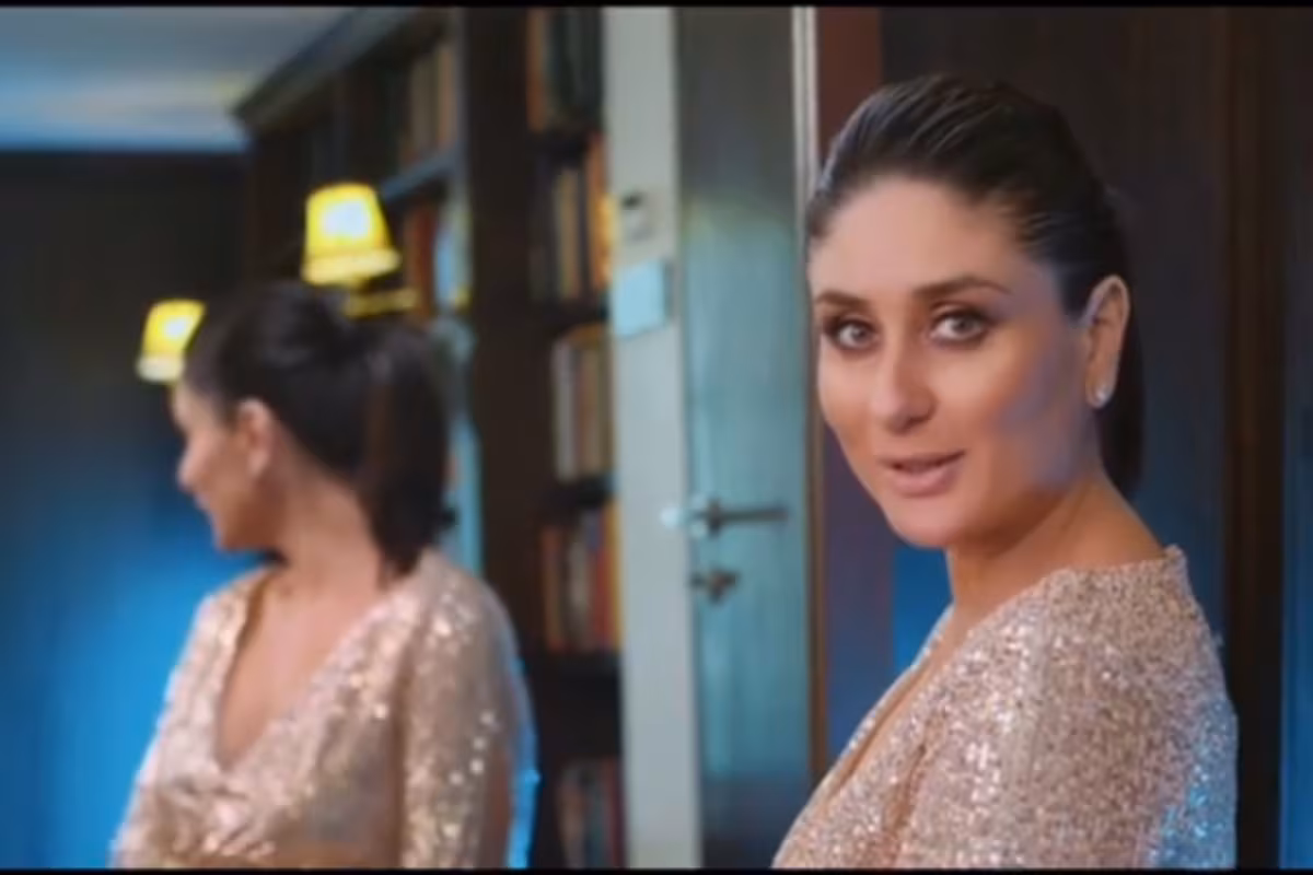 Kareena Kapoor Khan Looks Stunning as She Flaunts Baby Bump in a Shimmery Dress