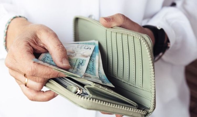Universal Credit UK: Little-known payment could help Britons with extra costs