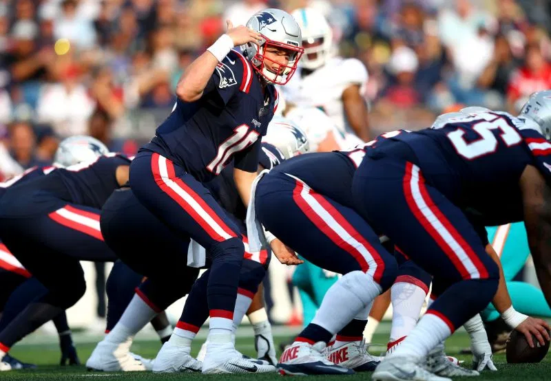 'It's one touchdown, we gotta score more': Mac Jones showcases maturity by declining football from first passi