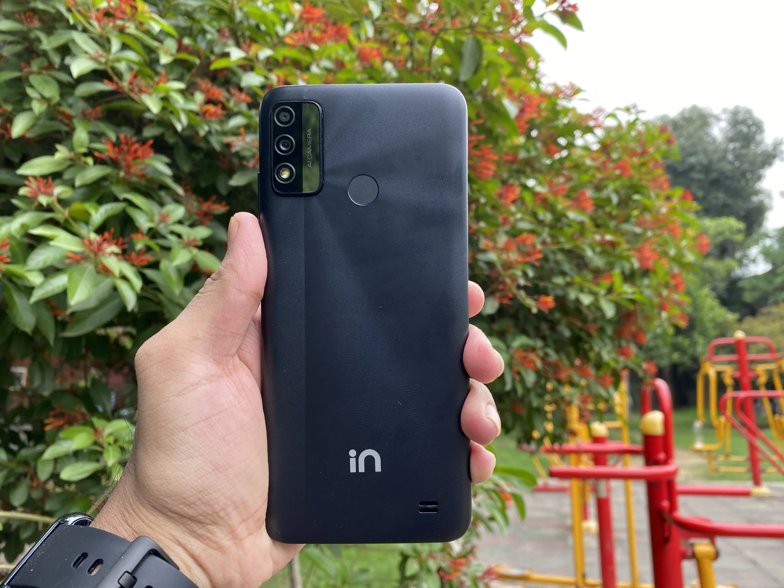 Hands-on Micromax In 2b Review: First Impression | Smartprix