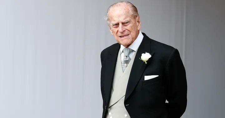 Prince Philip spends 2nd night in hospital after ‘feeling unwell’