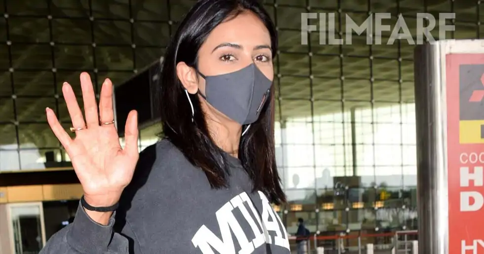 Photos: Rakul Preet Singh leaves to shoot for Mayday