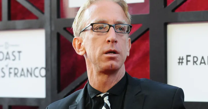 Comedian Andy Dick arrested on livestream, after suspicions of sexual assault - National | Globalnews.ca