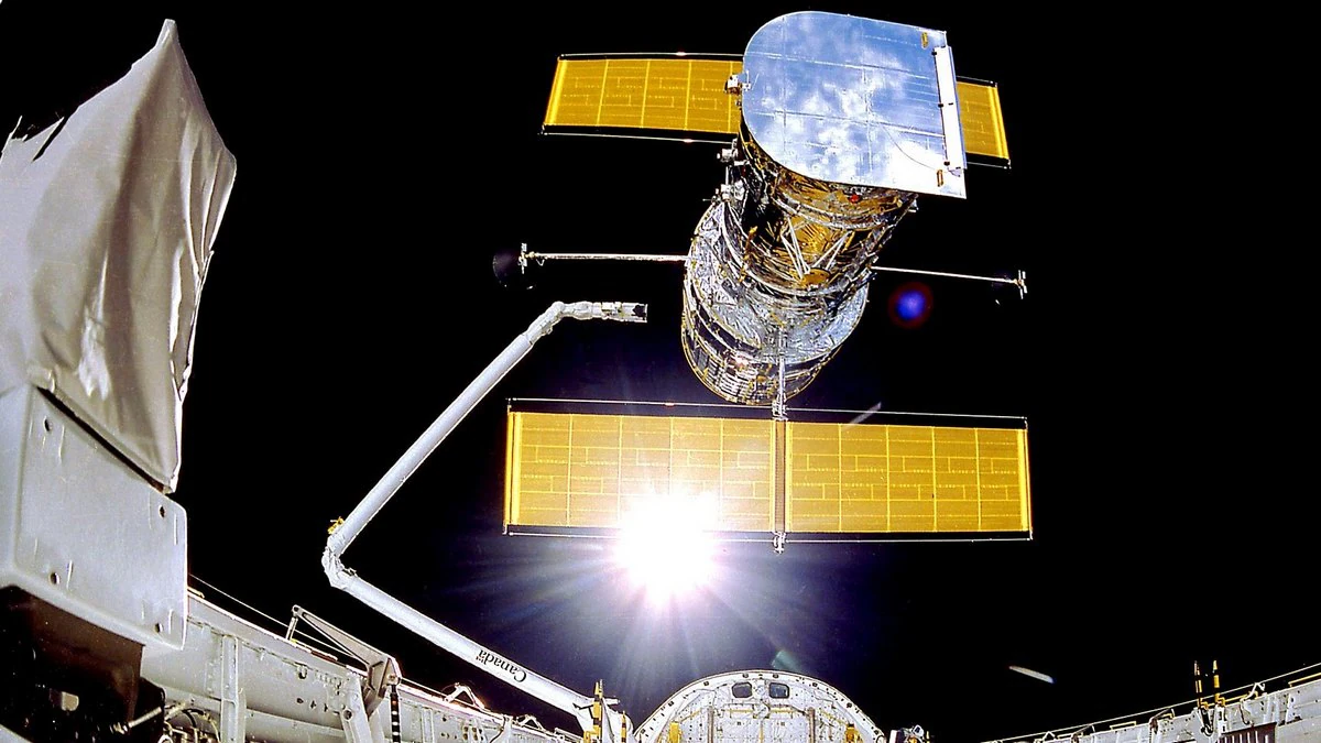 Ageing Hubble Space Telescope Is Down After a Technical Glitch