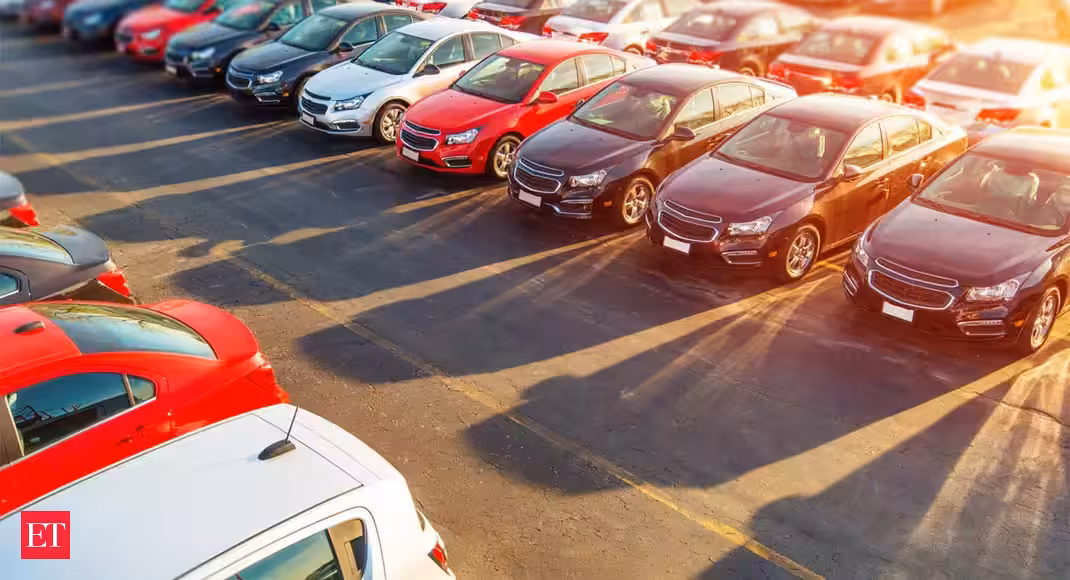 Passenger vehicle makers report best sales in June