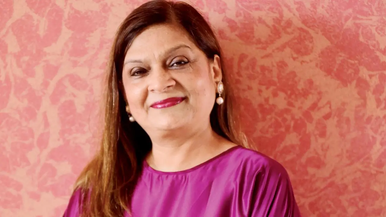 Hiccups & Hookups, too un-sanskari for Sima aunty?