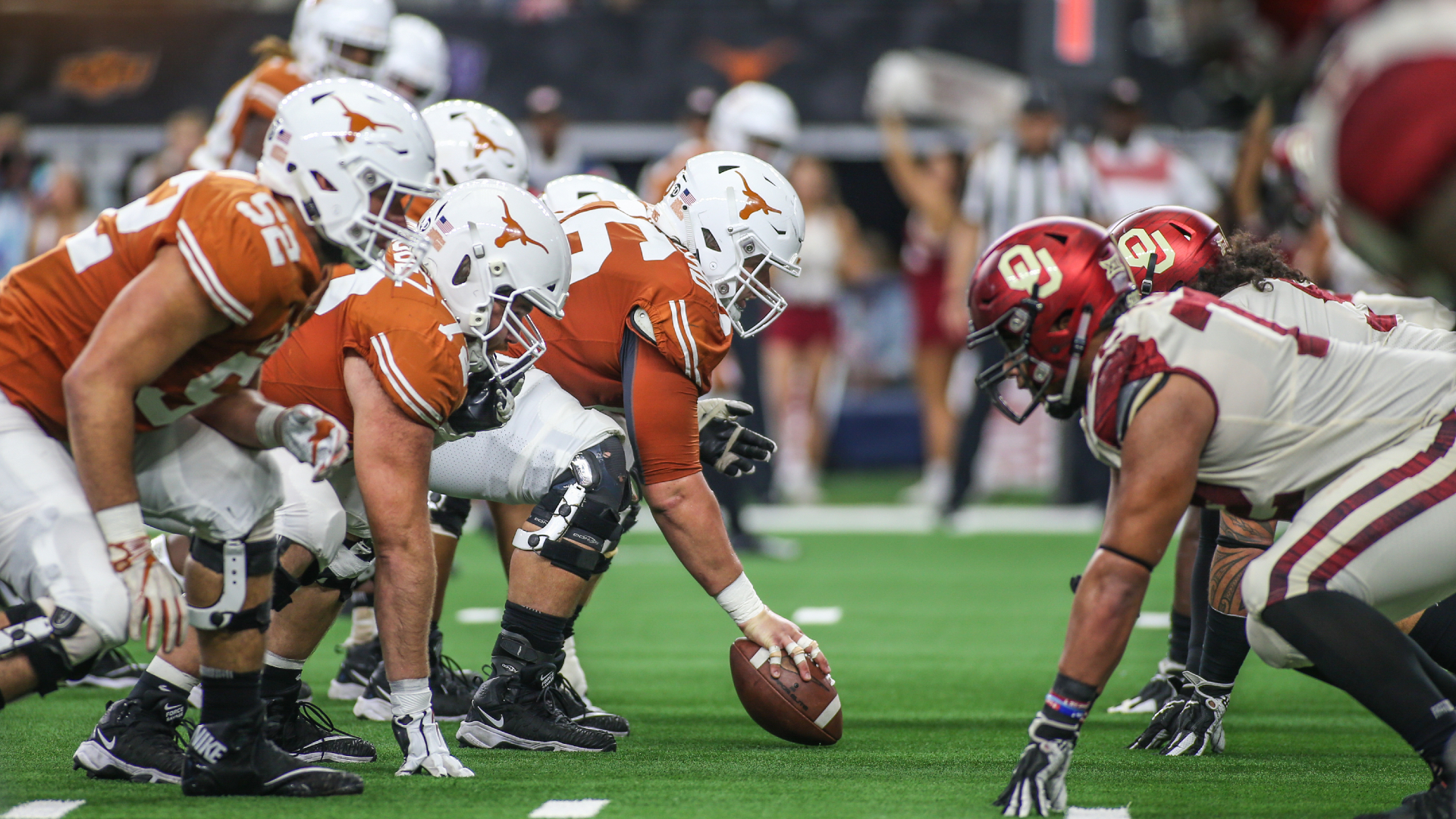 Texas, Oklahoma face tough — but not impossible — path to college football's first superconference