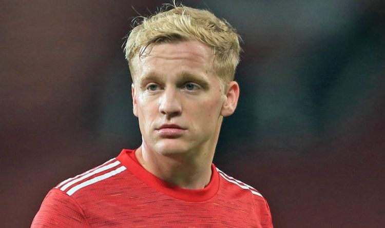 Man Utd star Donny van de Beek on Bruno Fernandes relationship and talks current role
