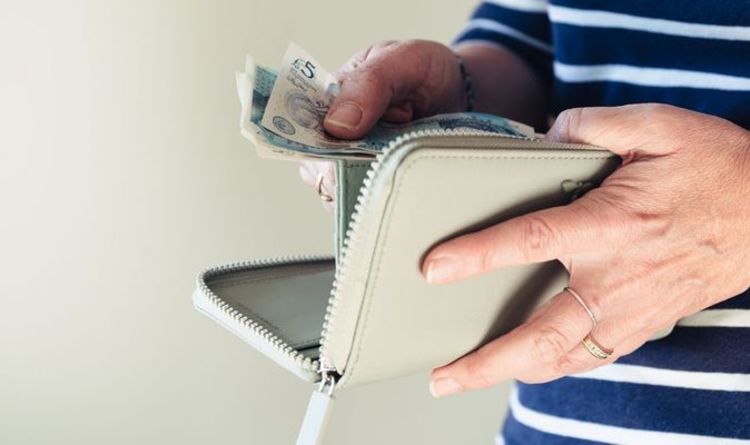 Universal Credit: DWP announces major changes to benefit this month - full details