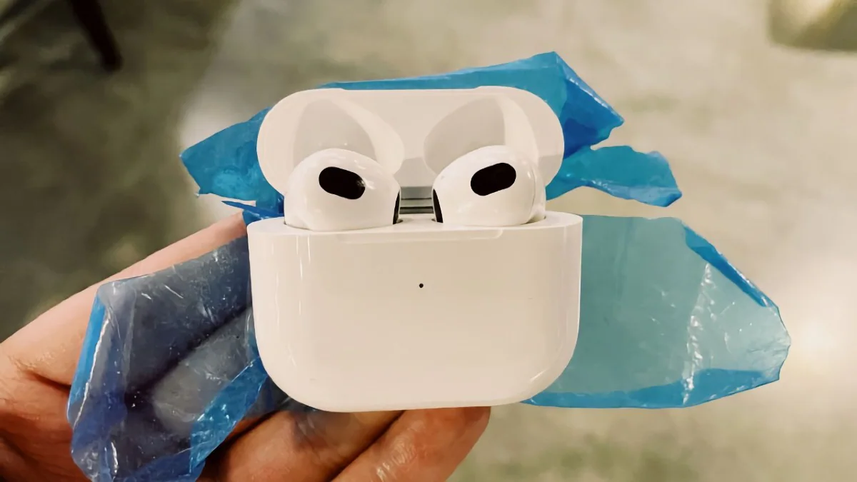AirPods 3 Image Surface Online, New Apple Pencil Tipped to Be in the Works