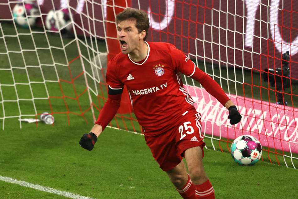 Bayern Munich 3-3 RB Leipzig: Muller double denies visitors top spot