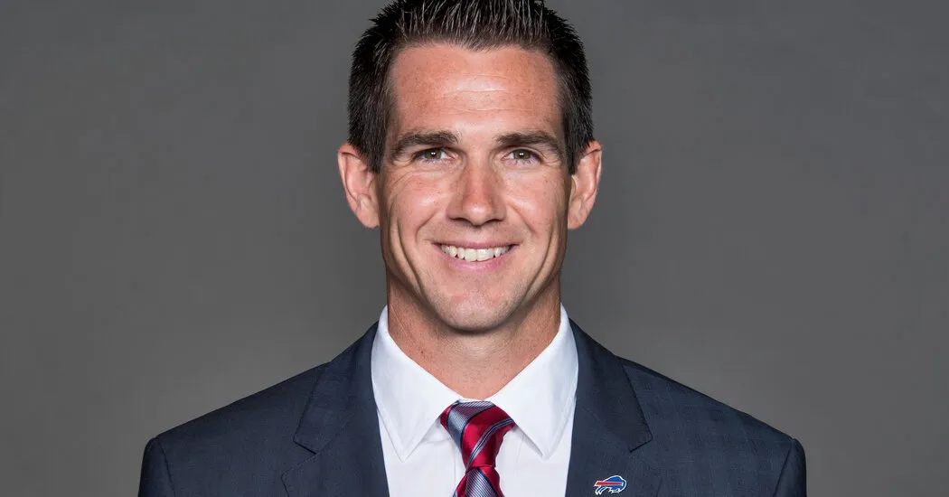 Giants Hire Joe Schoen From Bills as General Manager