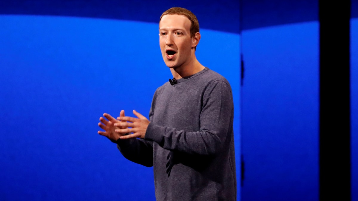 Facebook’s Mark Zuckerberg Looks to Push WhatsApp Payments Services in India