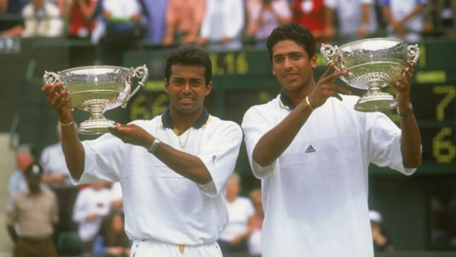 Leander Paes and Mahesh Bhupathi's latest interaction sends Twitter into a frenzy