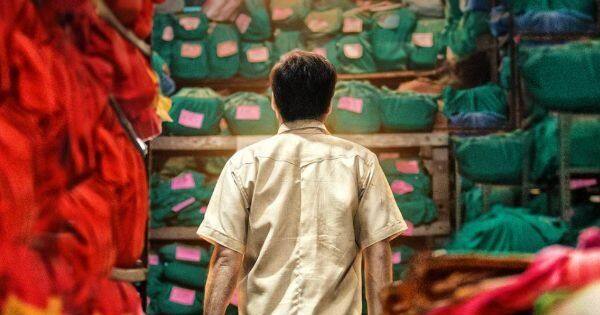 Kaagaz FIRST LOOK: Pankaj Tripathi starrer evokes the feel of a small-town satirical comedy | Bollywood Life