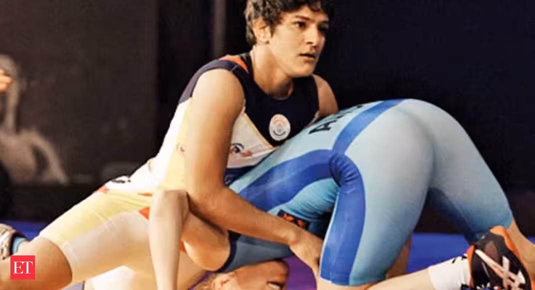 Ritu Phogat wins third straight MMA title