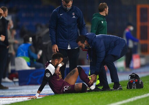 Neymar To Travel For World Cup Qualifying Despite Injury