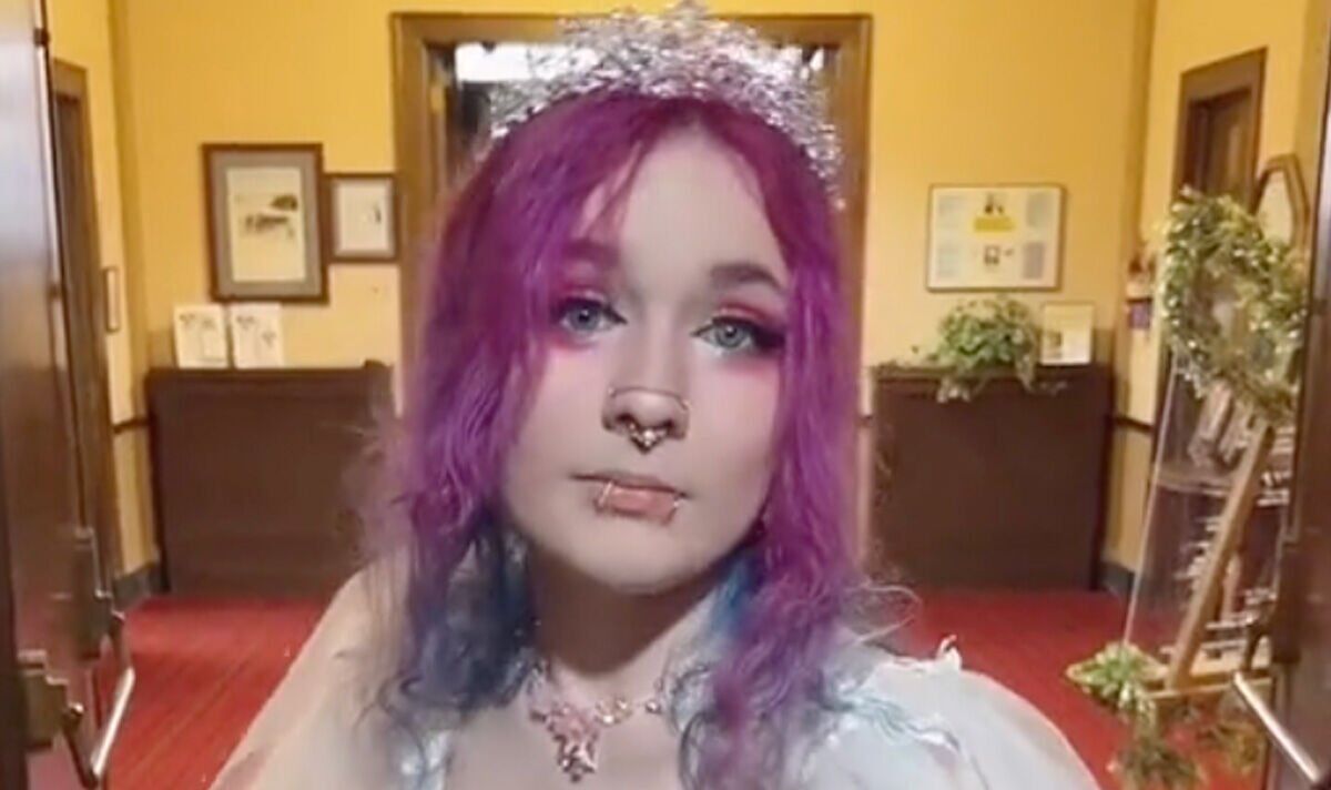 Newly-wed couple left devastated after guests did not show for wedding