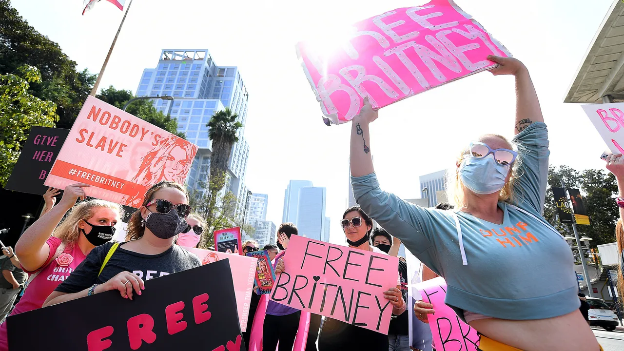 Britney Spears’s Father Has Officially Been Removed As Her Conservator