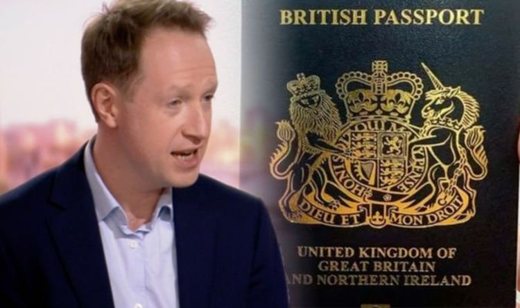 Brexit passports: Britons may be ‘turned back at border’ if they don’t follow new rules