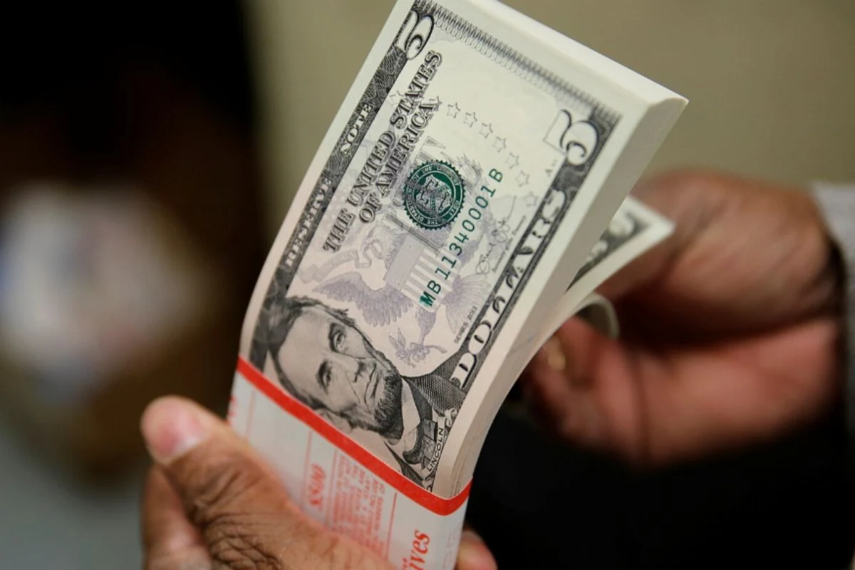 The US Dollar Will Remain Weak No Matter Who Wins Presidency