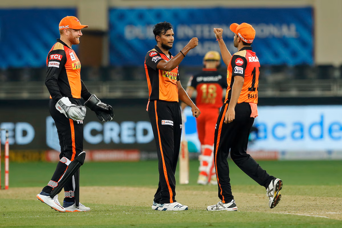 IPL 2020 Eliminator: SRH vs RCB Schedule and Match Timings in India: When and Where to Watch Sunrisers Hyderab