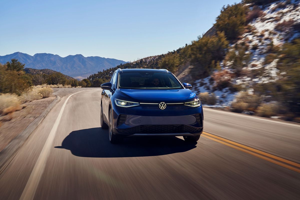 VW ID.4 AWD Pro announced — 249 miles of range for a very good price
