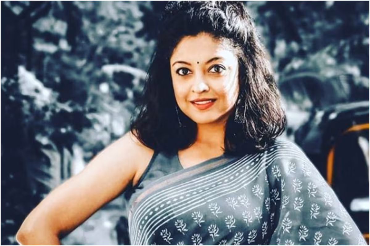 Tanushree Dutta Teases Return to Showbiz, Says in Talks with Big Production Houses