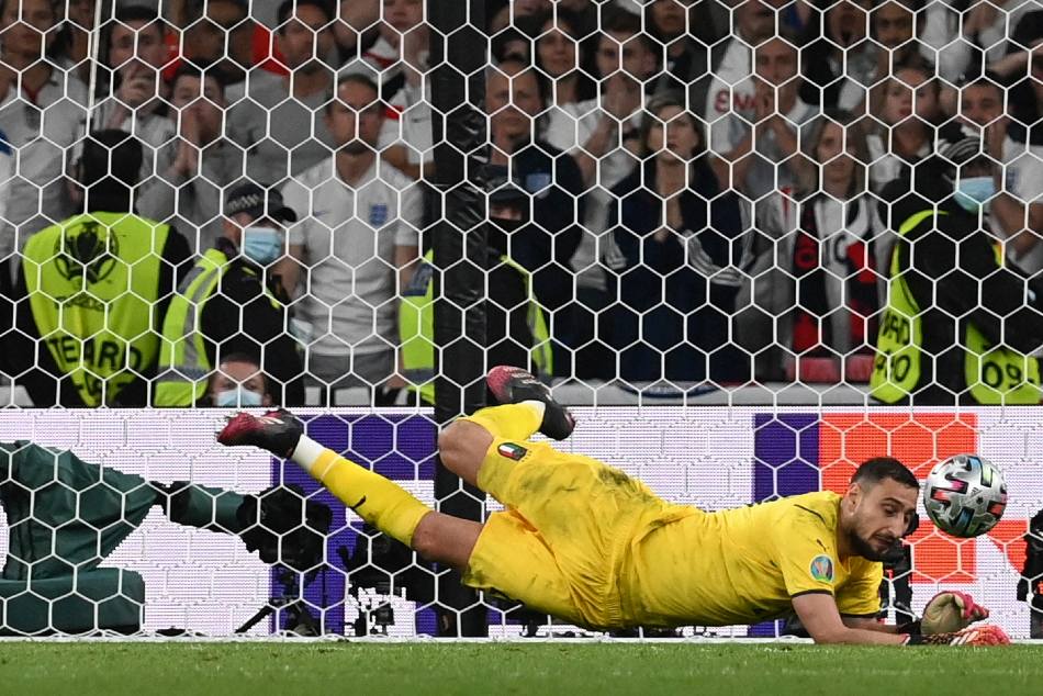 Five Italians, no Ronaldo in Euro 2020 team of the tournament