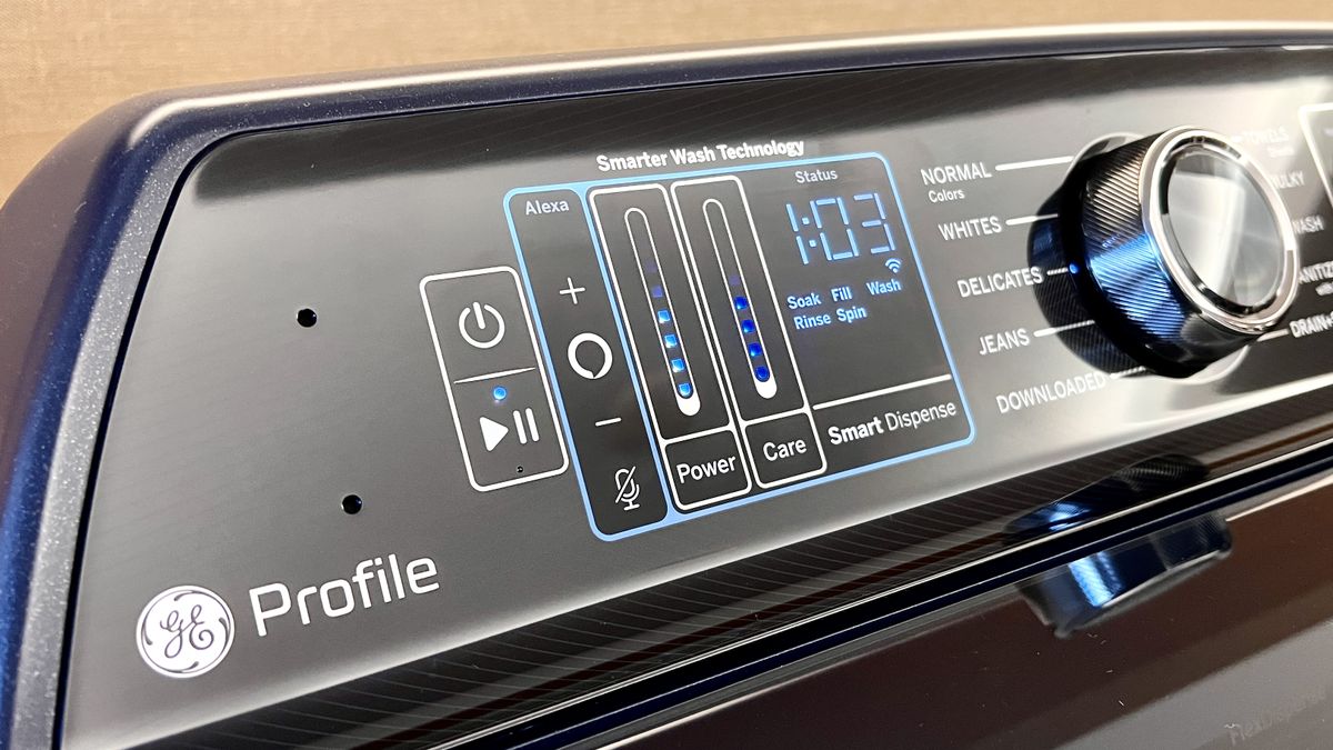 This new Alexa-enabled washing machine from GE can remove stains on command