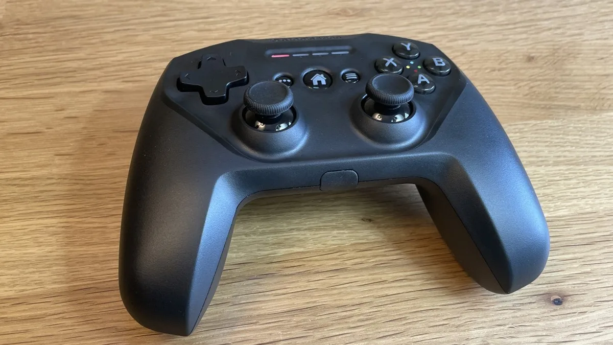 SteelSeries Nimbus+ Review