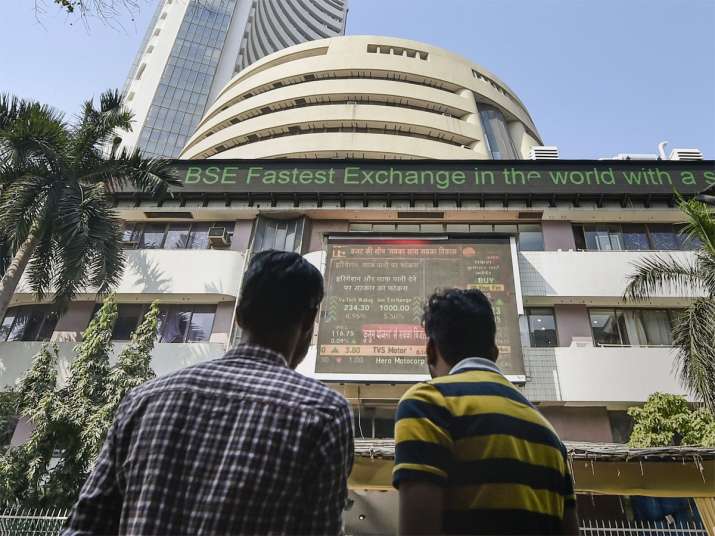 Sensex sheds 173 points amid F&O expiry; Nifty slips below 11,700