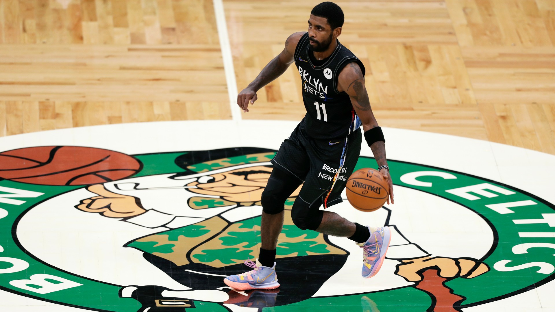 Glen Davis implies Kyrie Irving's ankle injury a result of Celtics basketball karma