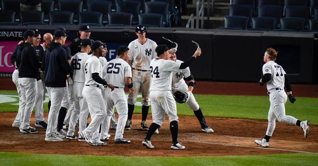 Clint Frazier Uses His Glove, and His Bat, to Beat Rays