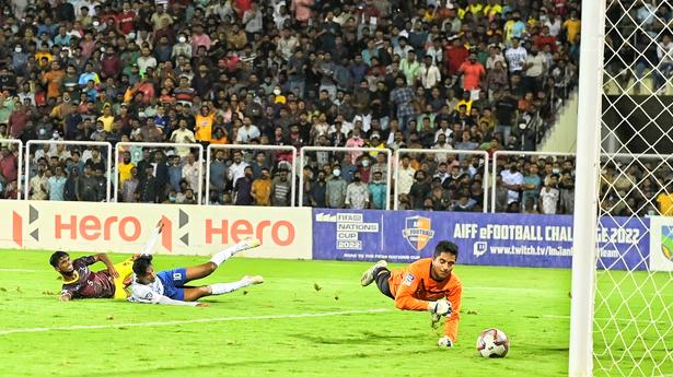 Kerala enters Santosh Trophy final in style