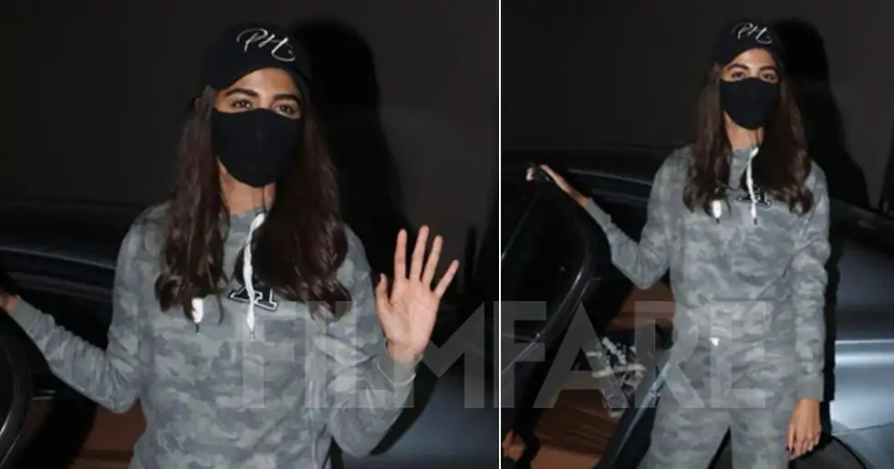 Back in town! Pooja Hegde’s Latest Airport Look is Totally Fuss-Free