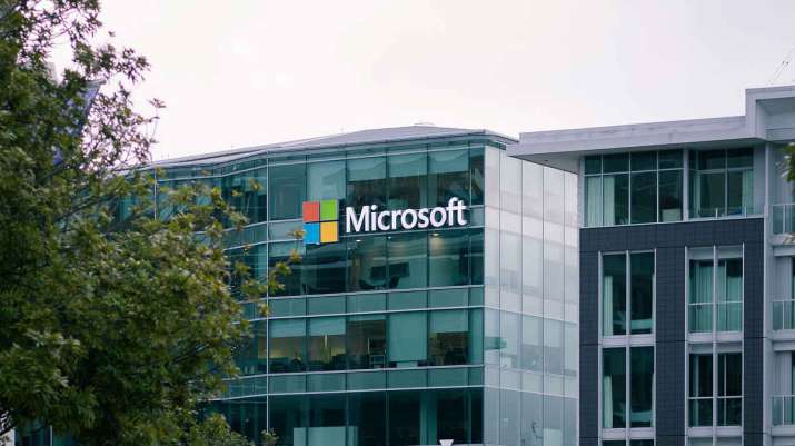 Microsoft launches Covid-19 vaccine management platform