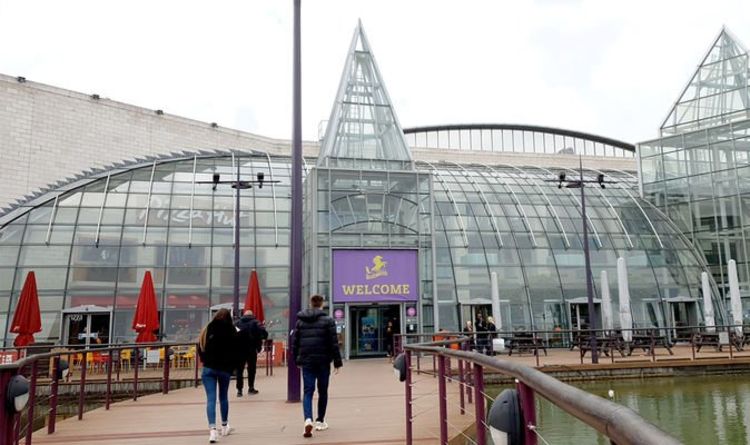 Bluewater opening hours: Will Bluewater be open in Tier 3?