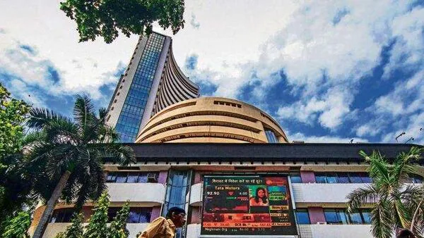 As markets fall, what investors should keep in mind when buying on dips