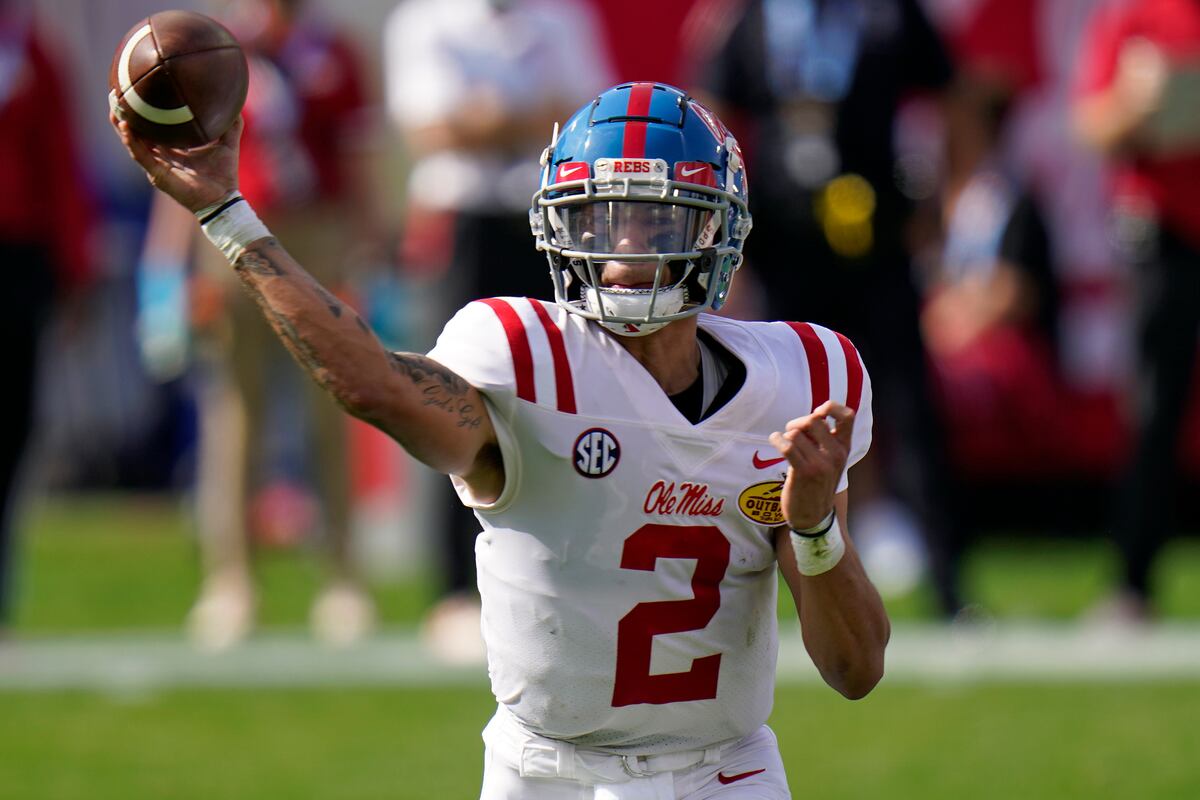 Way-Too-Early 2022 NFL Mock Draft