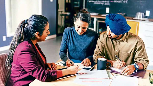 Three things to keep in mind while choosing a financial planner