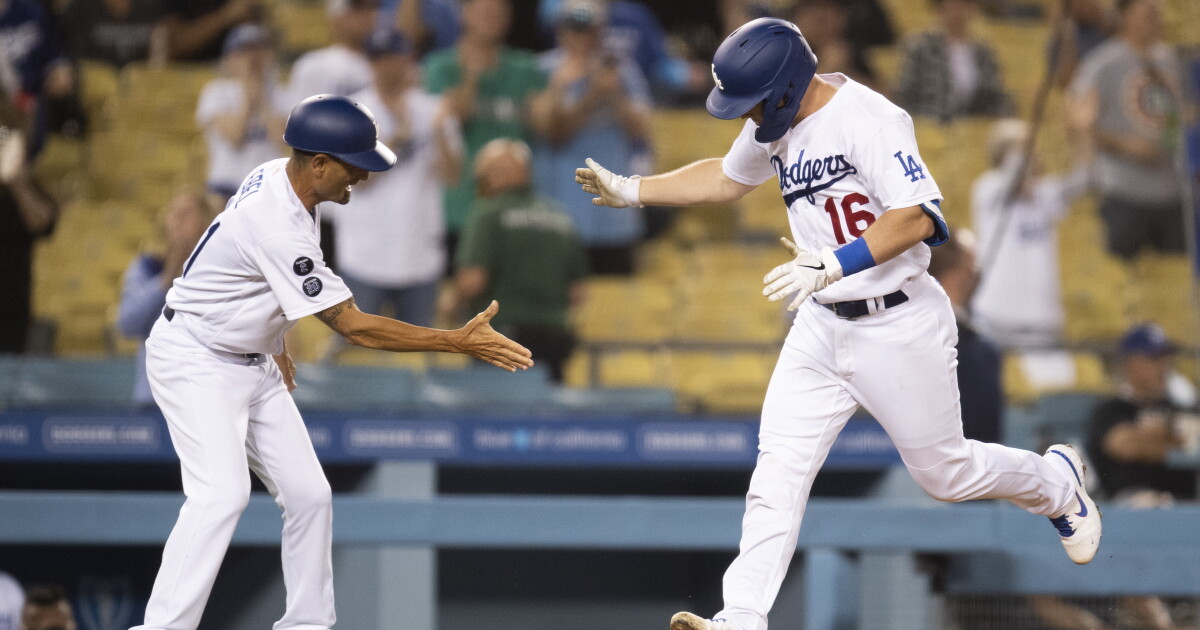 Home runs by Will Smith and Chris Taylor power Dodgers past Phillies
