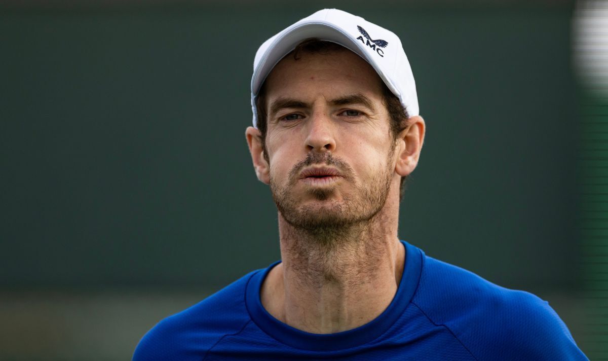 Andy Murray rules out 'going nuts' as Brit tips Wimbledon to U-turn