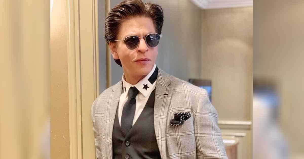 From Calling Amar Singh 'Evil-Eyed' To Creating Ruckus In A Magazine's Office, A Look At Shah Rukh Khan's Controversies